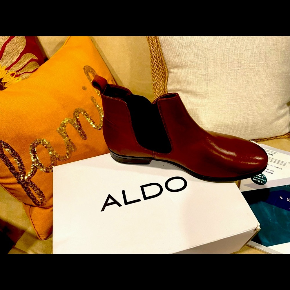 Brand new Aldo brown Bootie
